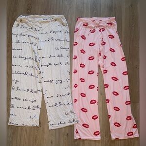 Pink Lip Print Lounge Pants & Script Print Pajama Bottoms - bundle